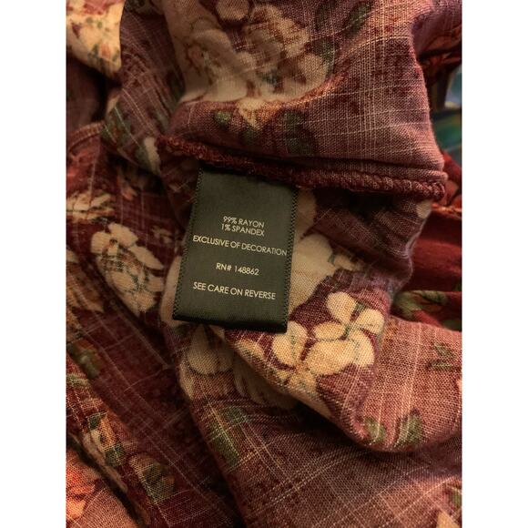 Torrid babydoll silhouette floral print top size m - Picture 9 of 9